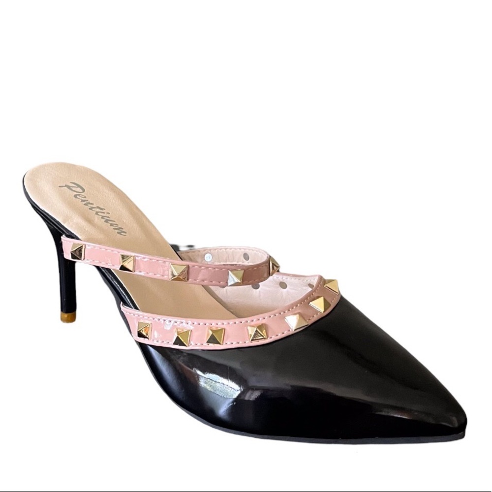 Black Gold Studded Pointed Heels Sz 7